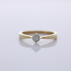 9ct Gold diamond solitaire ring MS1417B