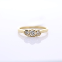 18ct Gold 3 stone ring with rubover setting  MS1414B