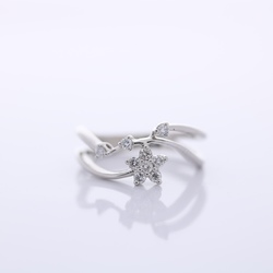18ct white gold diamond flower ring MS1077