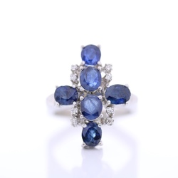 18ct White gold sapphire and diamond ring MS1391C